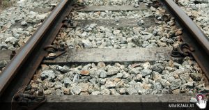 17-Jähriger durch Stromschlag von Zug überrollt