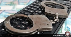 Häftlinge basteln heimlich Computer