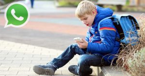 WhatsApp / Kinderpornos: Polizei stellt Handys sicher