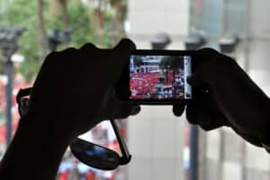 „Mole“ macht Smartphone-User zu Spionen