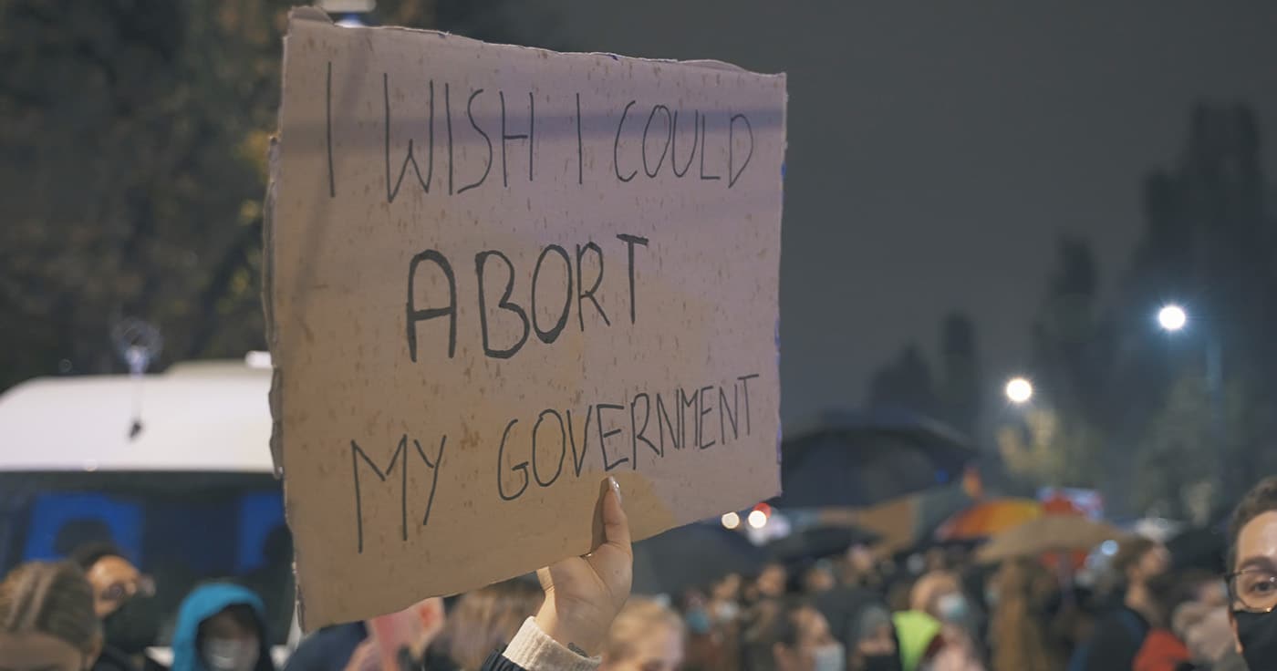 Symbolbild Abtreibung, Artikelbild von CameraCraft / Shutterstock
