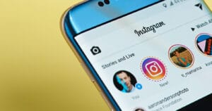 Instagram verbietet Feed-Postings in Storys