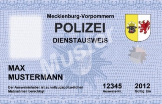 Muster des Polizei-Dienstausweises für die Landespolizei Mecklenburg-Vorpommern
