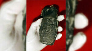 Faktencheck: das 800 Jahre alte Handy stammte aus dem Jahre 2012