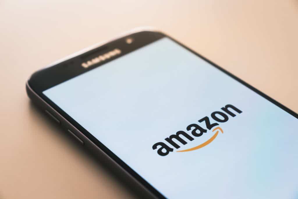 Amazon zahlt 2 USD für Onlline-Überwachung ihrer Kunden. Bild: Unsplash