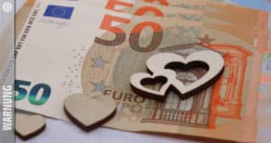 Love-Scam: Frau verliert über 13.000 Euro an vermeintlichen Liebhaber