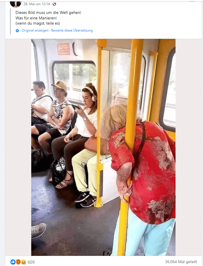 Bietet niemand der alten Frau einen Platz an? Ein virales Foto und seine Geschichte!