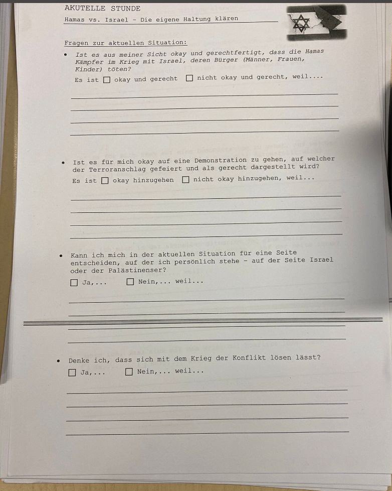Photo of the alleged Hamas questionnaire