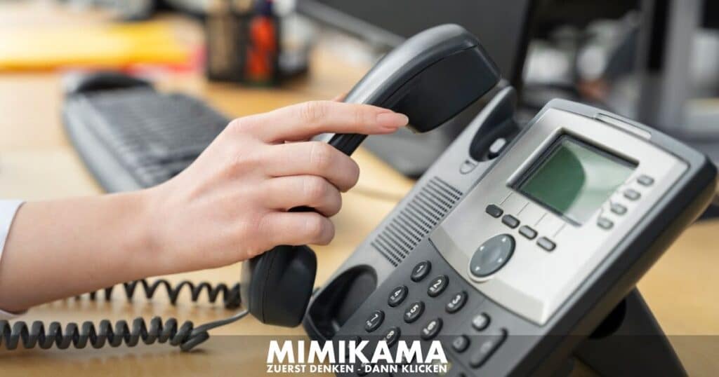 Vorsicht vor falschen Verbraucherschützern am Telefon / Bild: freepik